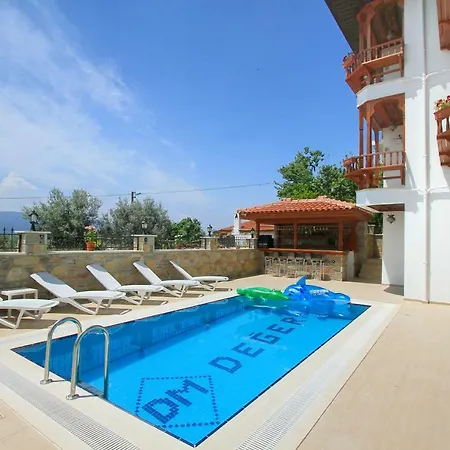 Deger Aparthotel 4*